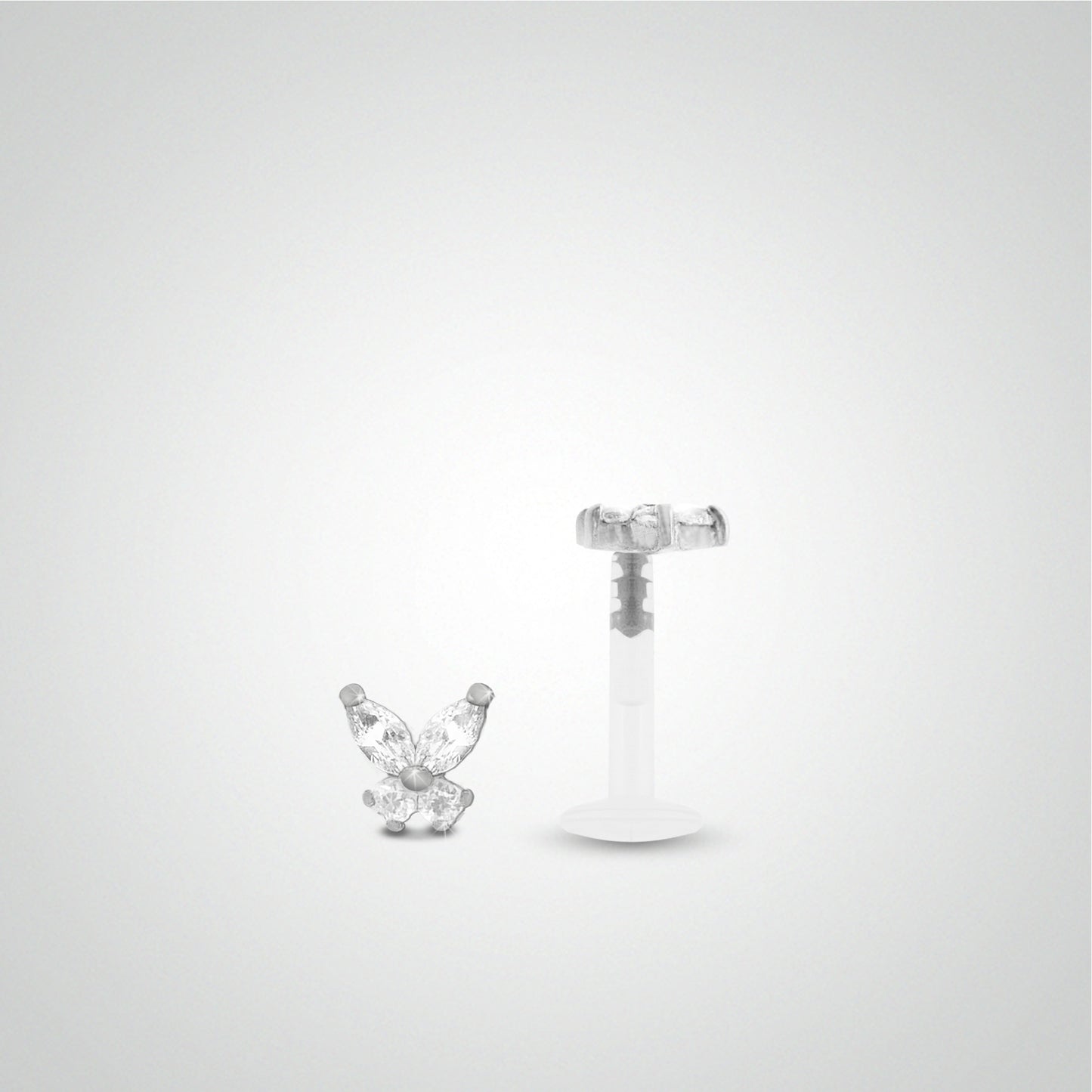 Piercing hélix or blanc avec papillon et oxydes zirconium blancs