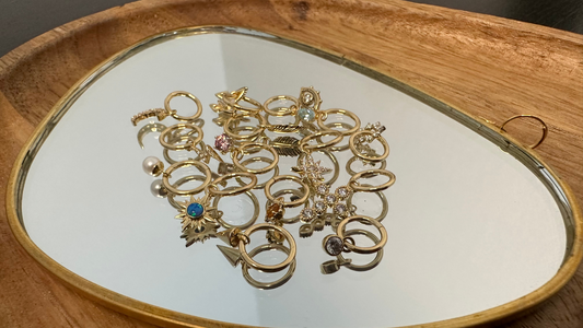 Les piercings avec charms en or 18 carats