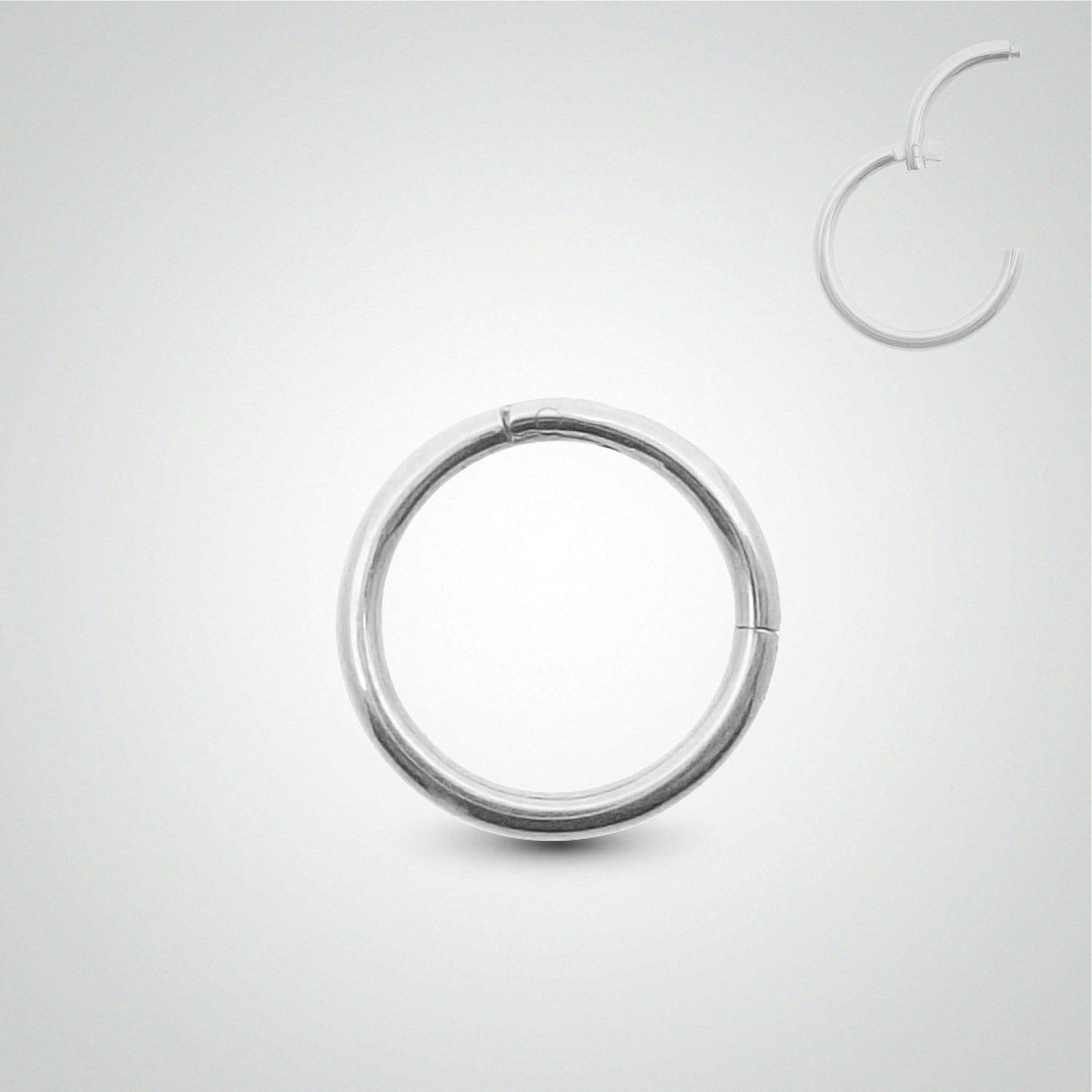 Piercing anneau de nombril en or 18 carats