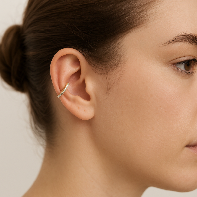 Piercing conch clicker en or jaune 18 carats serti d’oxydes de zirconium premium diamètre 12 mm