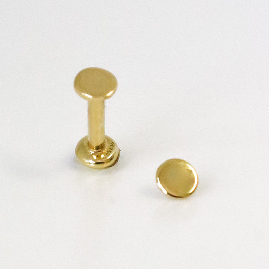 Piercing d'oreille rond plat en or jaune 18 carats