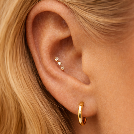 Piercing adélaïde or jaune avec oxydes de zirconium