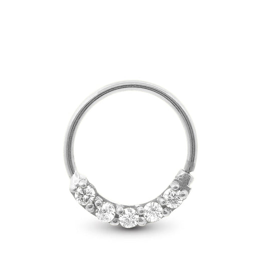 Piercing hélix en or blanc, anneau à pose simple, orné de zircons élégants.