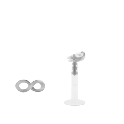 Piercing infini en or blanc 18 carats au design minimaliste