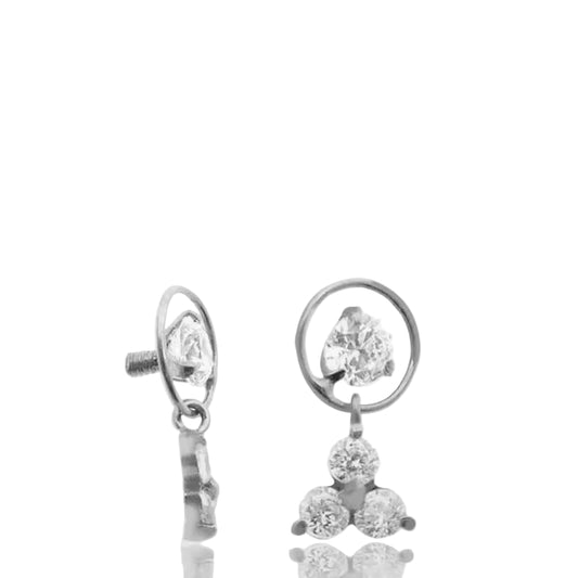 Piercing microdermal en or blanc 18 carats avec pendentif trèfle