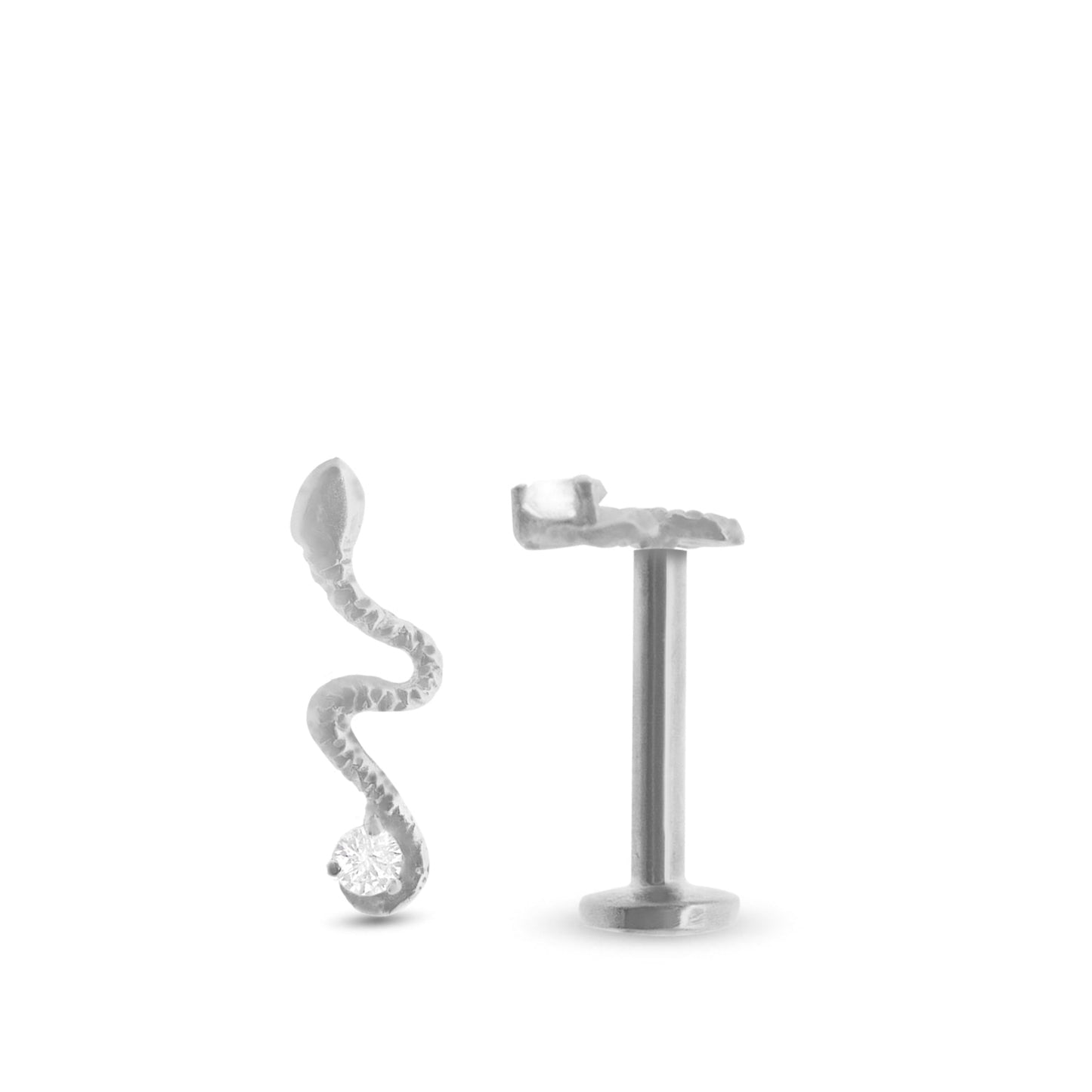 Piercing de tragus motif serpent en or blanc 18 carats avec fermoir vissable