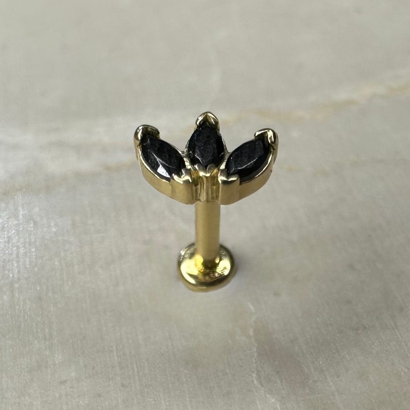 Piercing oreille or jaune 18 carats Orphéa noir