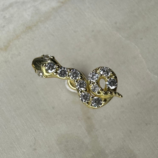 Piercing d'oreille serpent orné de zircons en or jaune