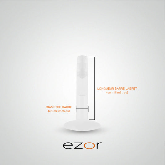 Piercing de labret saphir 0,05 carats en or blanc