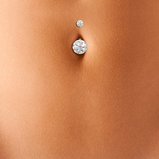 Piercing de nombril brillant