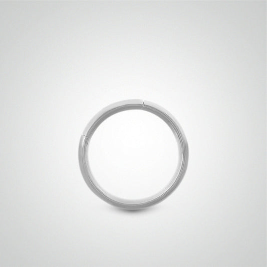 Piercing de téton anneau segment en or blanc (1,6mm)